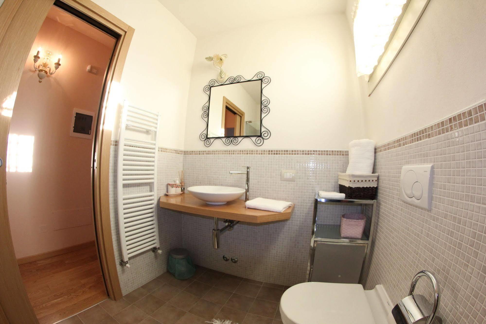 Bombyx Inn Μπέργκαμο Εξωτερικό φωτογραφία